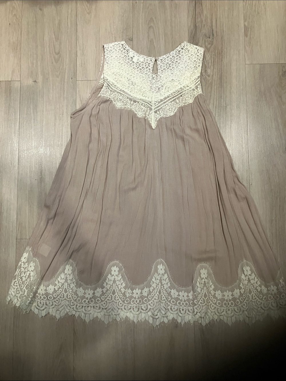 Brand new lace Umgee tunic/dress size medium - Picture 3 of 3